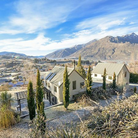 Lindmore Retreat & Spa - Luxury Family Home - Queenstown Eksteriør billede