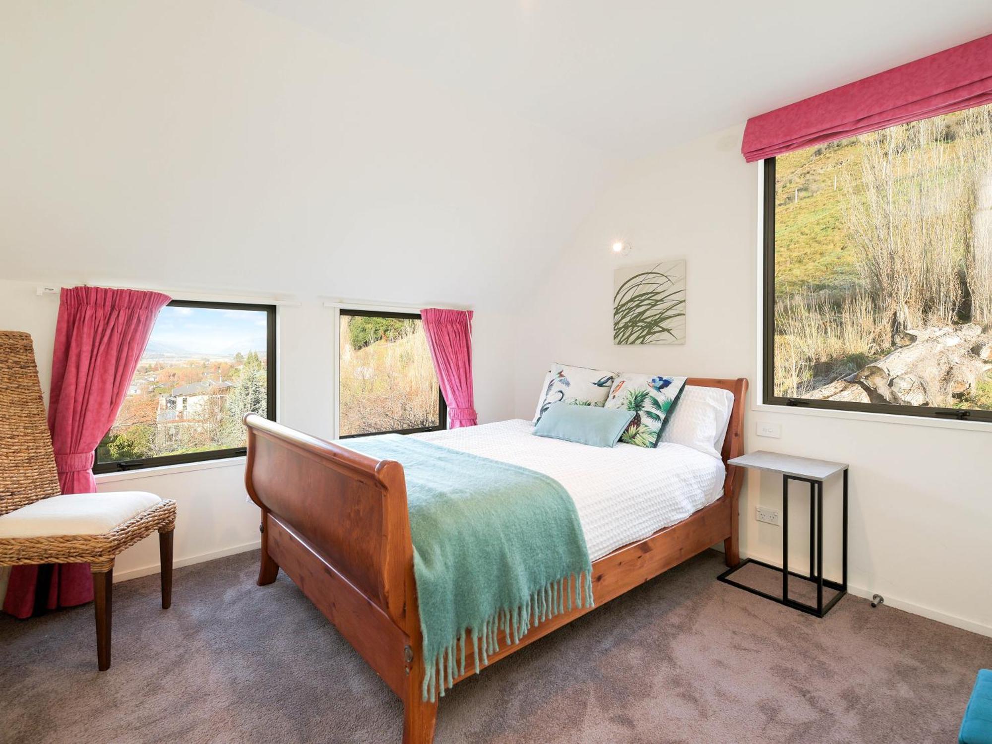 Lindmore Retreat & Spa - Luxury Family Home - Queenstown Eksteriør billede